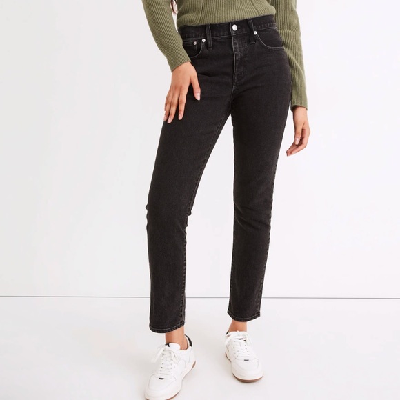 Denim - EUC Madewell Tomboy Straight Jeans in Lunar Wash Size 28